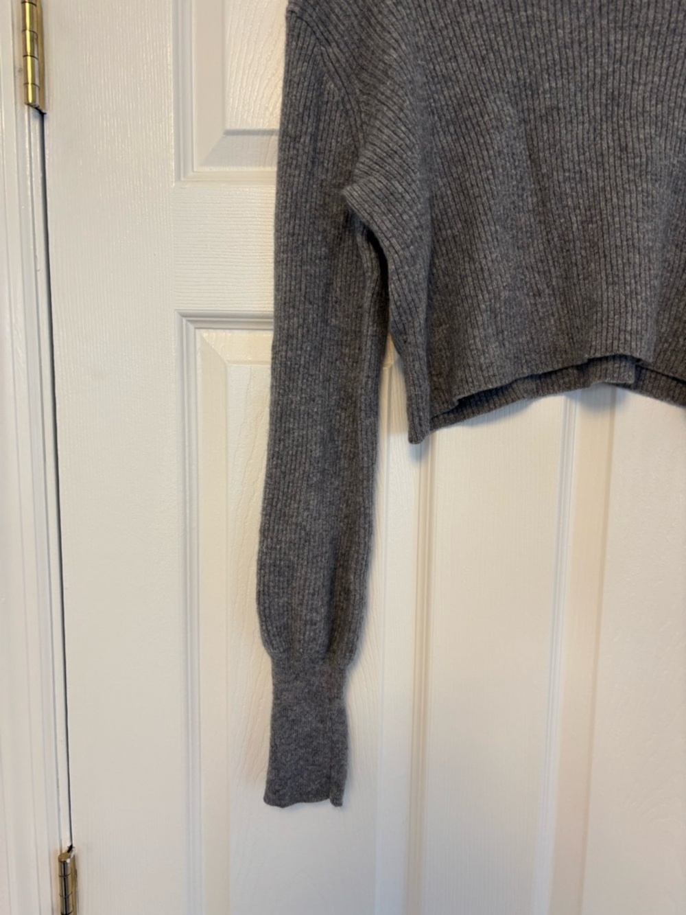 Reformation Luisa Cashmere Turtleneck Sweater Dark Gray Size M - Picture 8 of 11